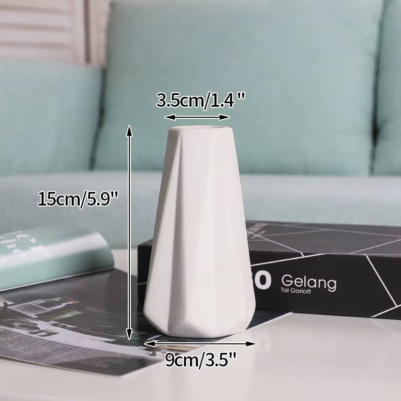 White Ceramic Vases Nordic Decorative Vasen Ornaments Home Living Room Decor Flower Arrangements Sketching Props Desktop Decor