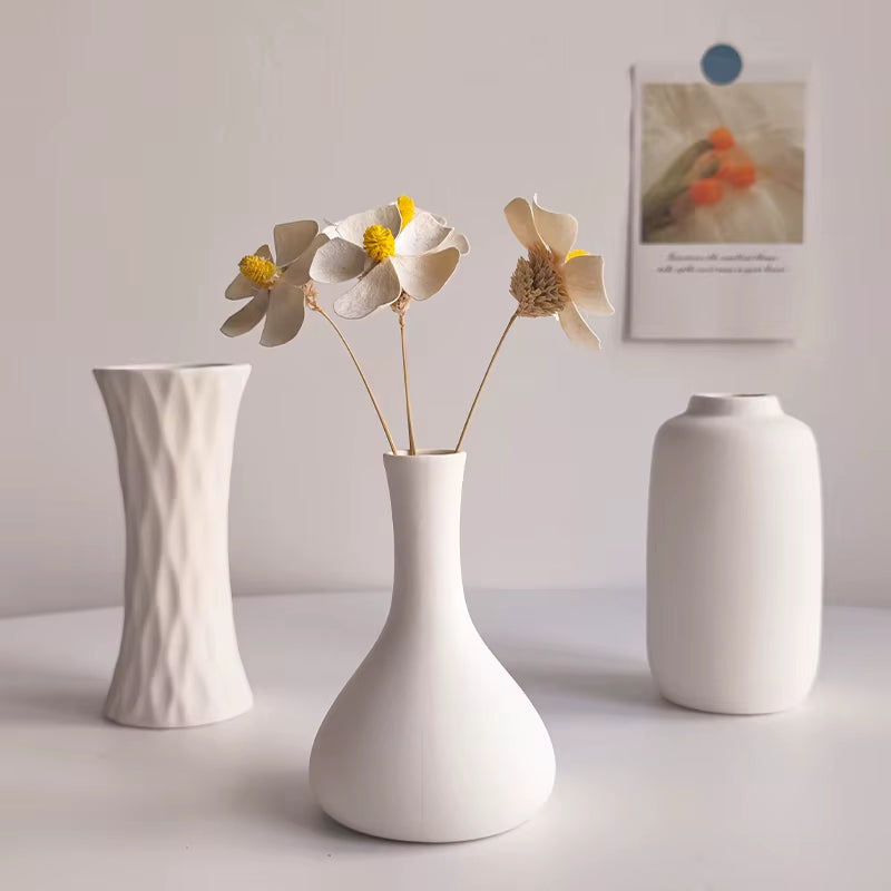 White Ceramic Vases Nordic Decorative Vasen Ornaments Home Living Room Decor Flower Arrangements Sketching Props Desktop Decor