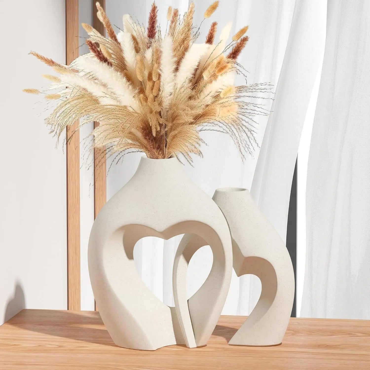 Heart-Shaped White Ceramic Vases, Set of 2, Nordic Minimalist Decorative Vases for Table Centerpiece, Wedding, Dining, Living Room, Office, and Home Decor.